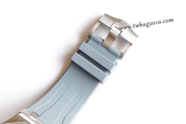 愛彼Audemars Piguet系列 皇家橡樹離岸型限量多功能機械腕表  gjs2004